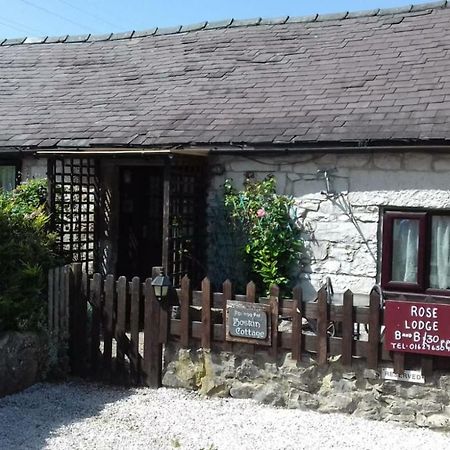 Hollybush Inn Elton  외부 사진